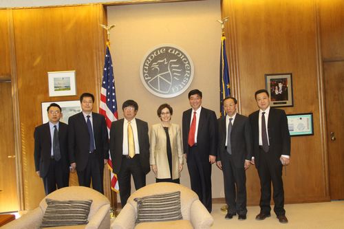 孙其信校长率团对美国加拿大交流访问