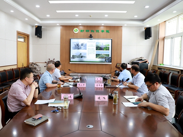 云家长会现场_副本.jpg