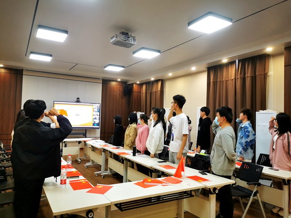 团员宣誓_副本.jpg