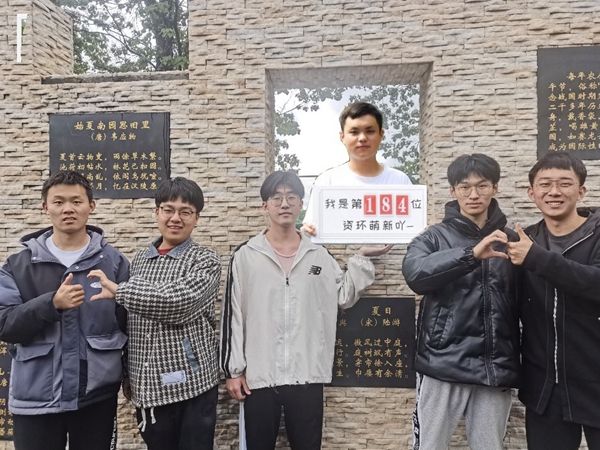 学霸宿舍2_副本.jpg