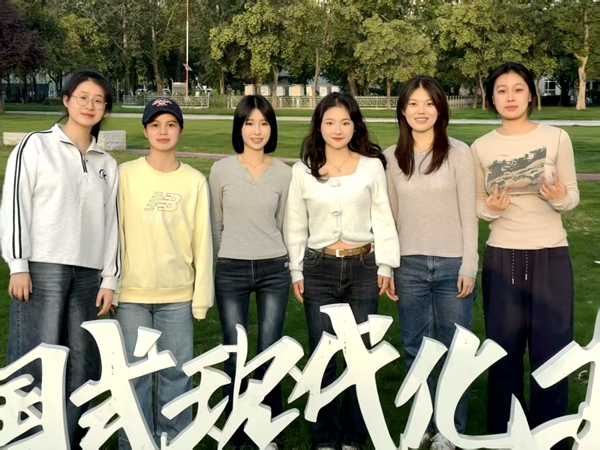 6人合照.jpg