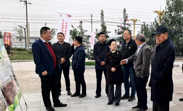 微信图片_20251023222754_副本.jpg