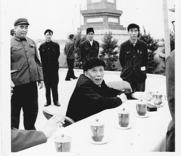 陈冰（<span class=