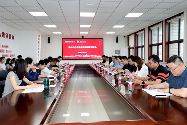 8570b4a1c245f3a297dac926156b3797_副本.jpg