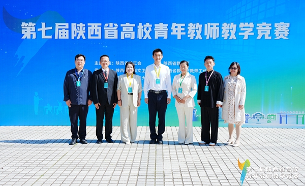大合照_副本.jpg