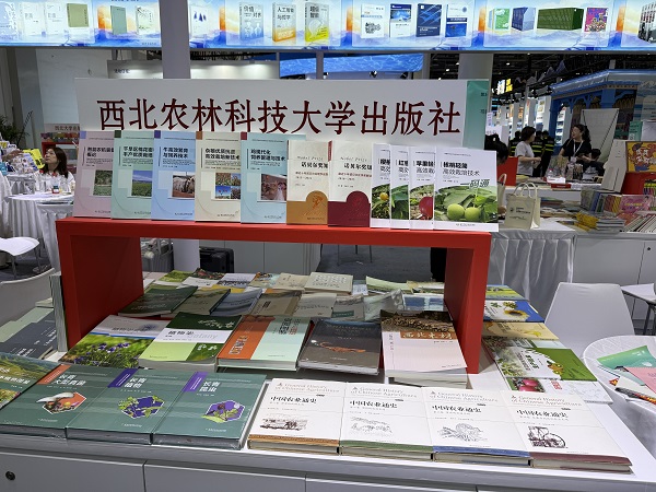 出版社1.jpg